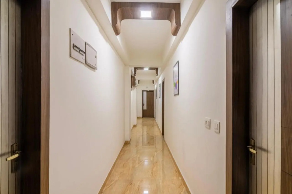 Treebo Petals Suites & Banquet - New Town
