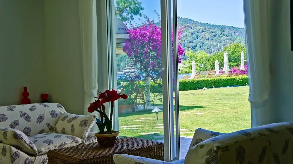 Safir Villa