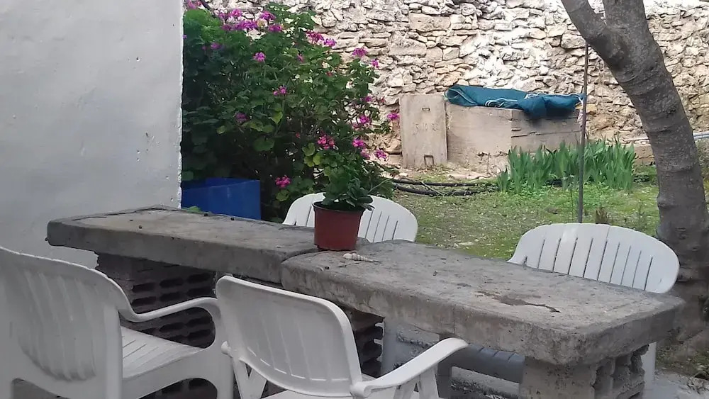 To Spiti Tou Papa Sto Vouno