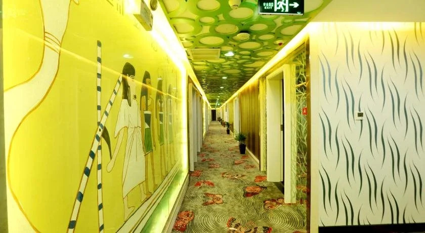 Zhangjiajie Weiyi Fashion Hotel