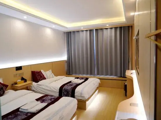Rujia Business Hotel