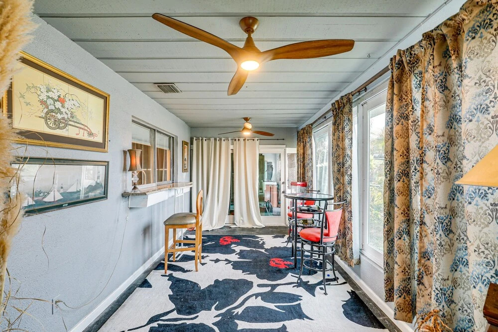 Private Hot Tub & Dock: Canal-front Ruskin Home