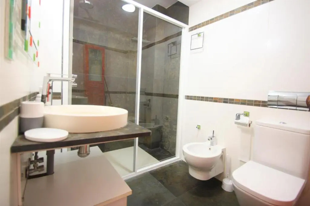 Modern CasaTuris Apartment with Castle Views A131