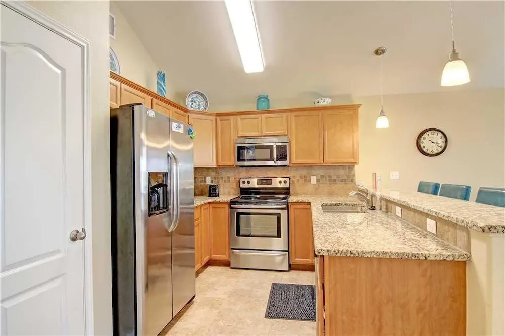 Dolphin House 3 Bedrooms 3 Bathrooms Home