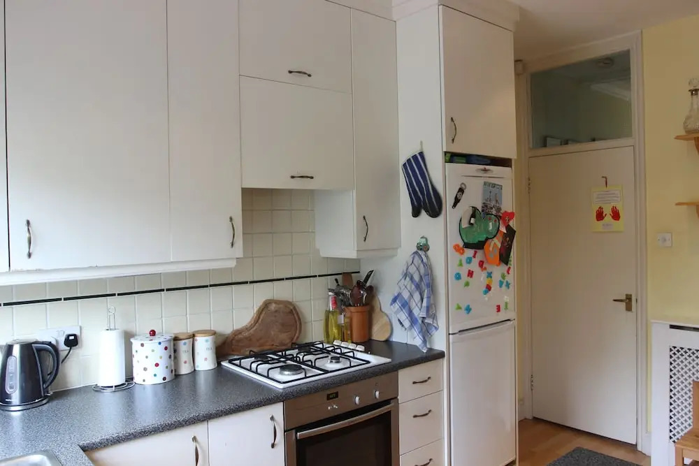 Enchanting Earlsfield Home by Wimbledon Park