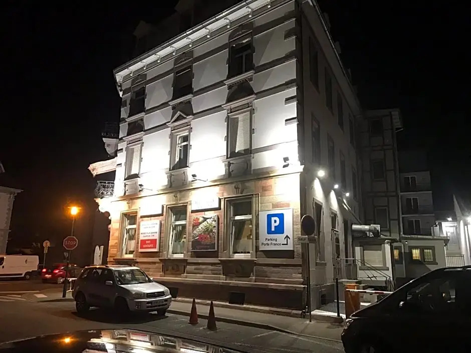 Hotel Porte de France - Self Check In by Homenhancement