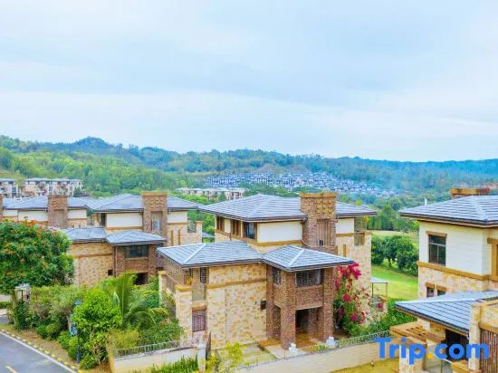 Jiqu Holiday Villa (Huizhou Huilin Hot Spring Branch)