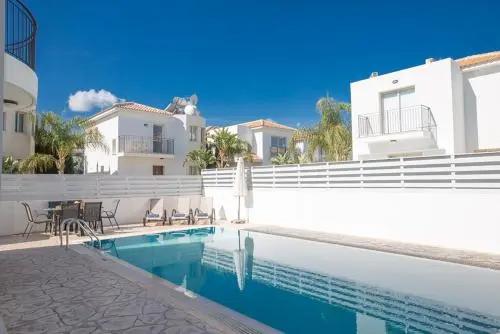 Imagine Your Family Renting a Luxury Holiday Villa Close To Protaras’ Main Attractions, Protaras Villa 1291