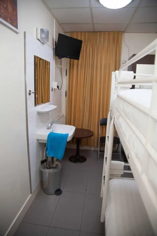 CS Hotel