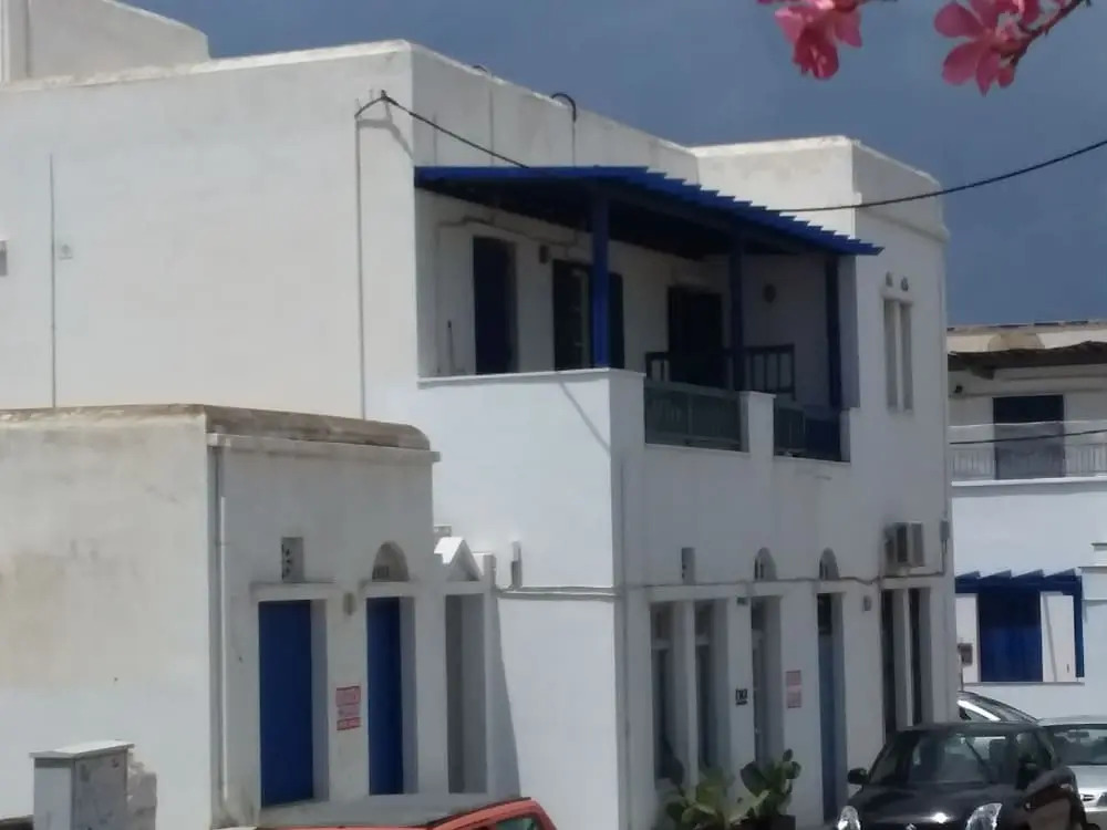 Tinos Evelina