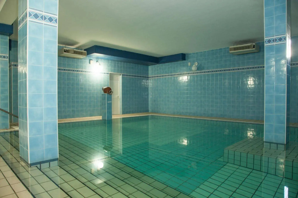 Royal Sunset Hotel & Spa