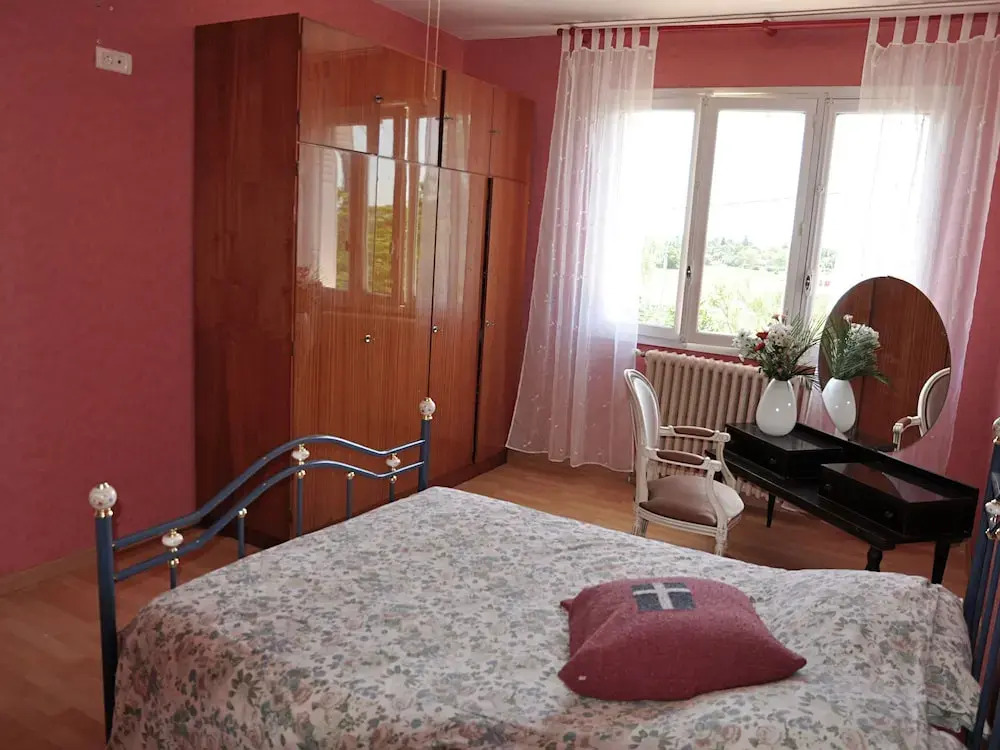 Villa with heated swimming pool and spectacular view in diverse surroundings
