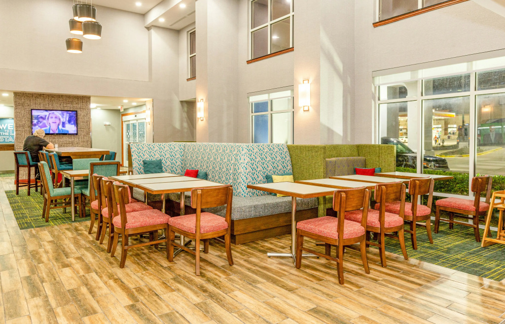 Hampton Inn & Suites Fort Worth-West-I-30