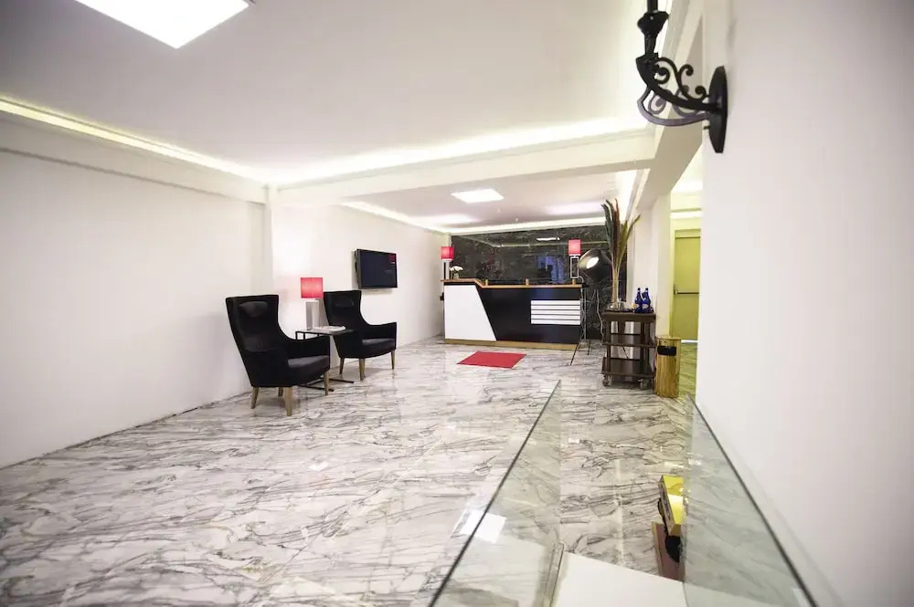 We Residence