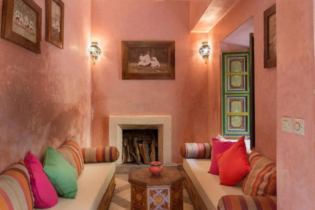 Riad Julia