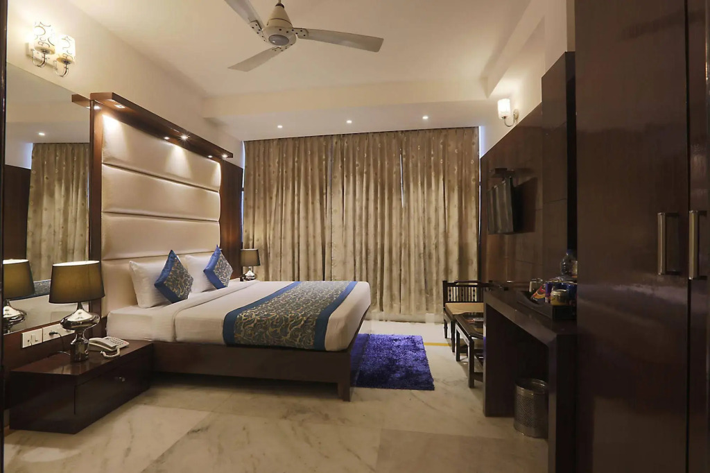 Hotel International Inn by Star Group - Near Delhi Airport
