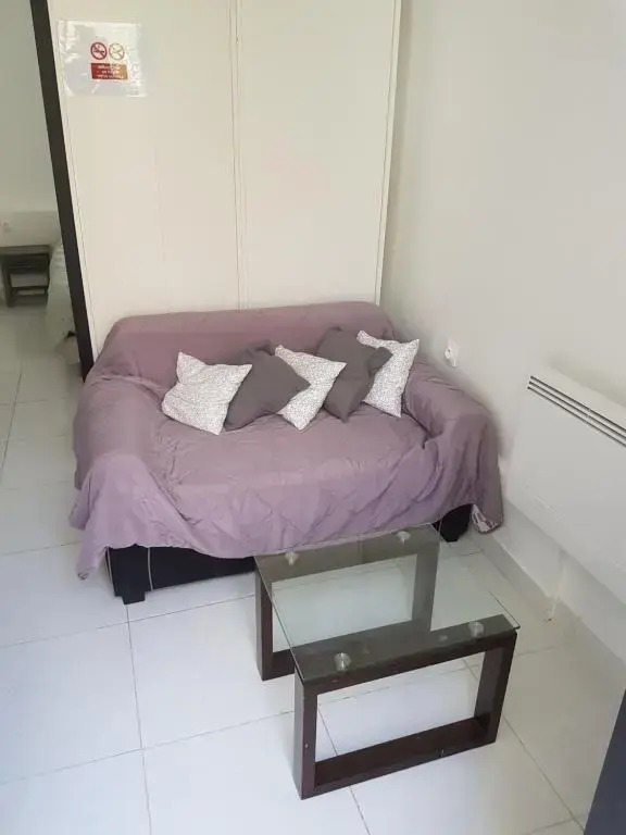 Studio neuf meublé Rosny-sous-Bois