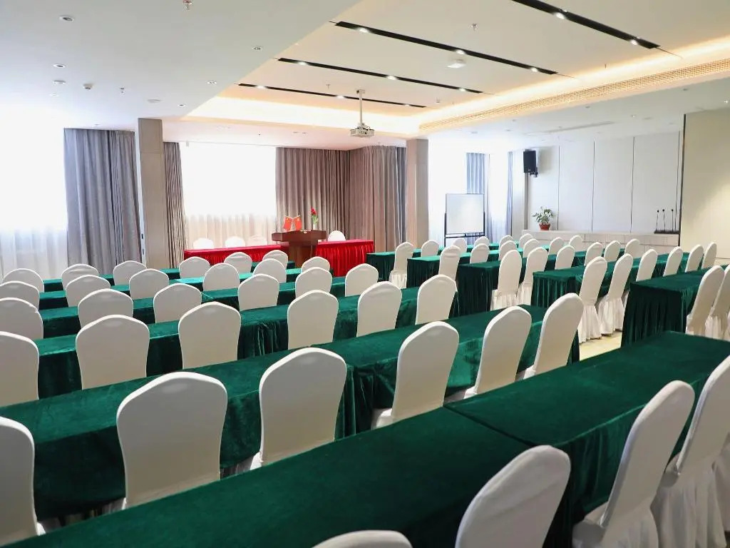Echarm Hotel (Heyuan Longchuan)