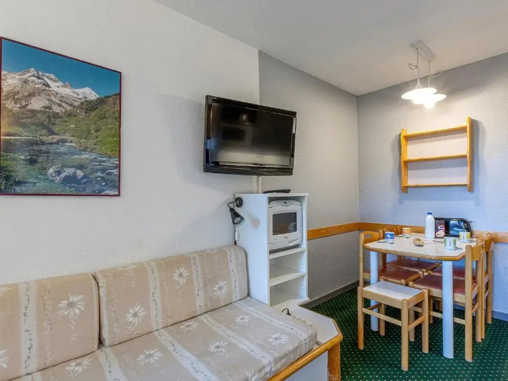 Appartement La Plagne, 2 pièces, 5 personnes - FR-1-353-7