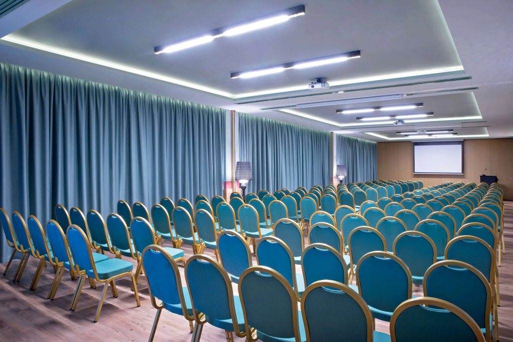Zeus Dolce by Wyndham Athens