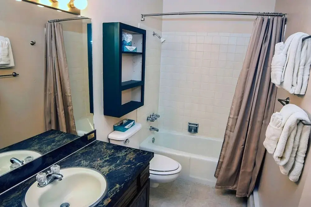 Fawn Valley Inn: 282
