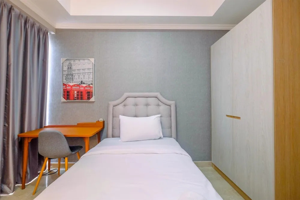Comfy And Cozy 2Br At Menteng Park Apartment