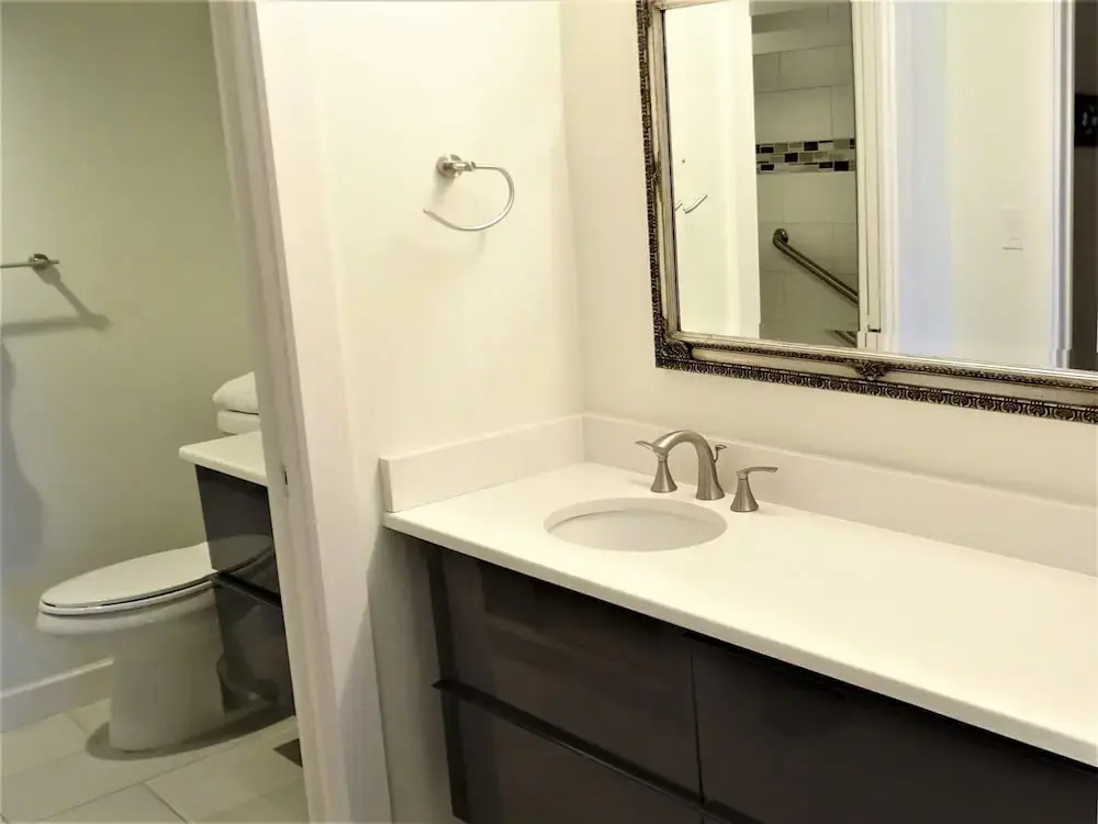 Gulf And Bay Club- B508 Beautiful Unit! 2 Bedroom Condo