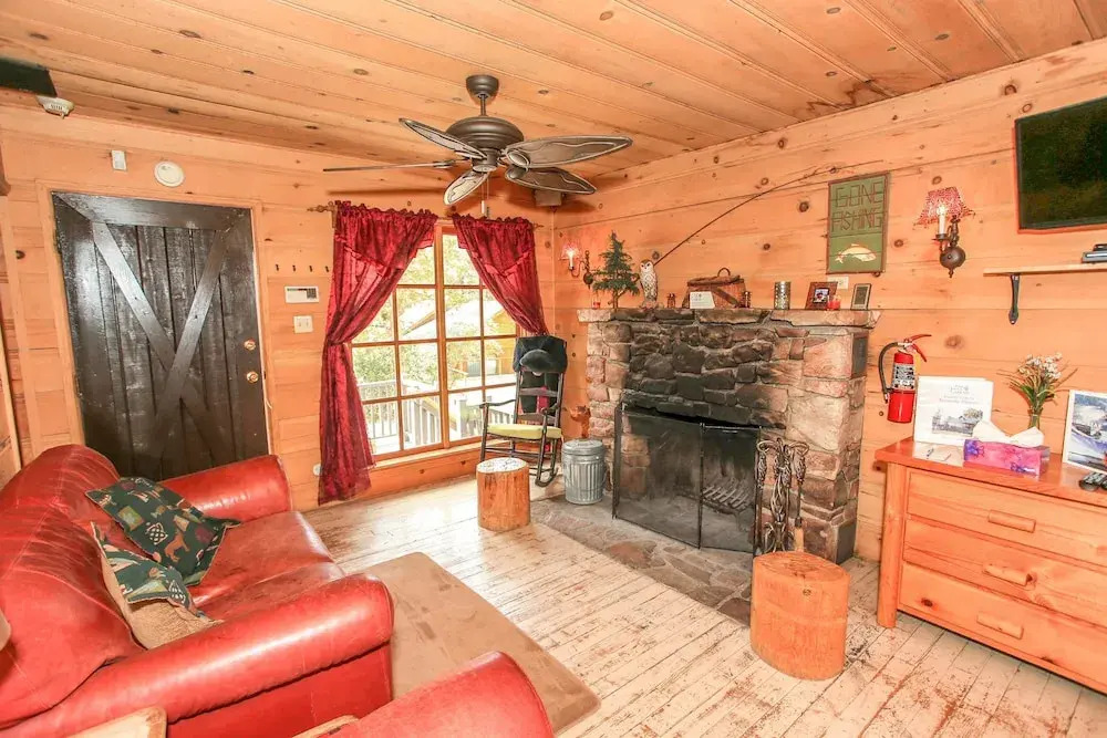 Serenity Slopes by Big Bear Cool Cabins