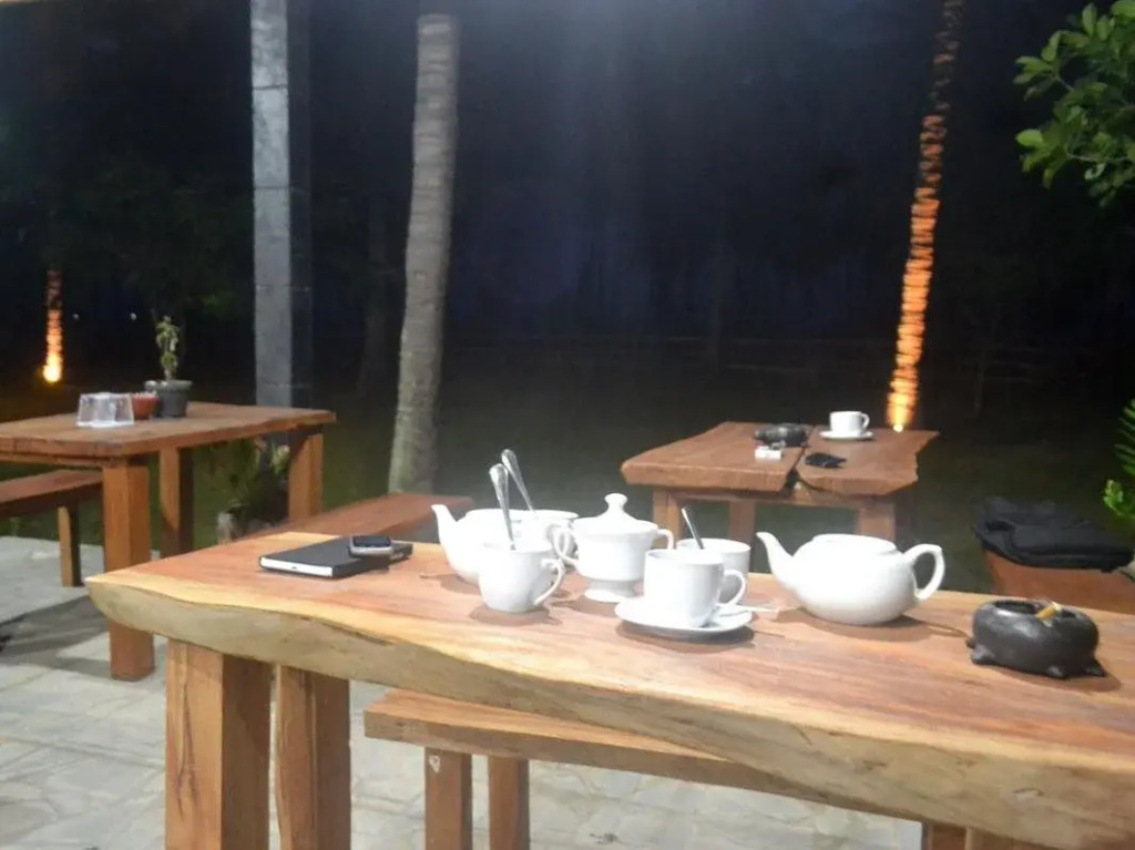 Gondang Beach Hotel