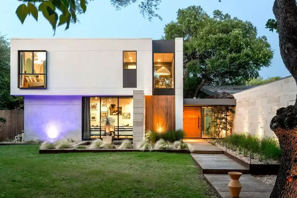 Eastside Mansion   Pool Rainey St   7 min drive, Austin