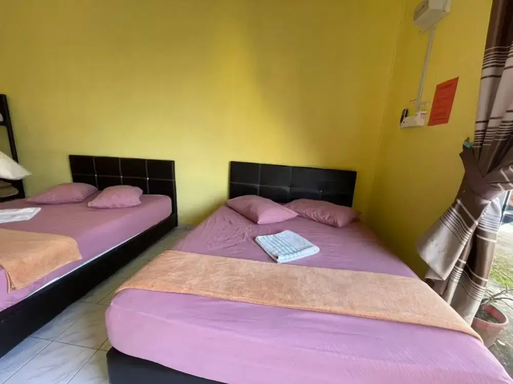 OYO Home 90424 Embun Homestay