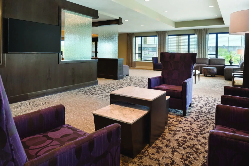 Holiday Inn Chicago Schaumburg by IHG