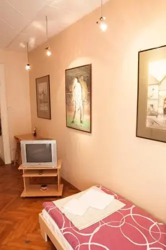 Rooms Grahor