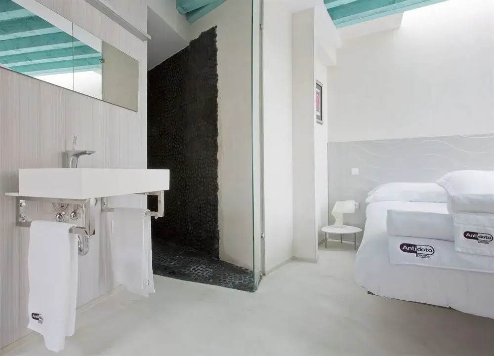 Antidoto Rooms San Agustín