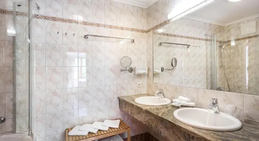 Almhof Alpin Appartments & Spa
