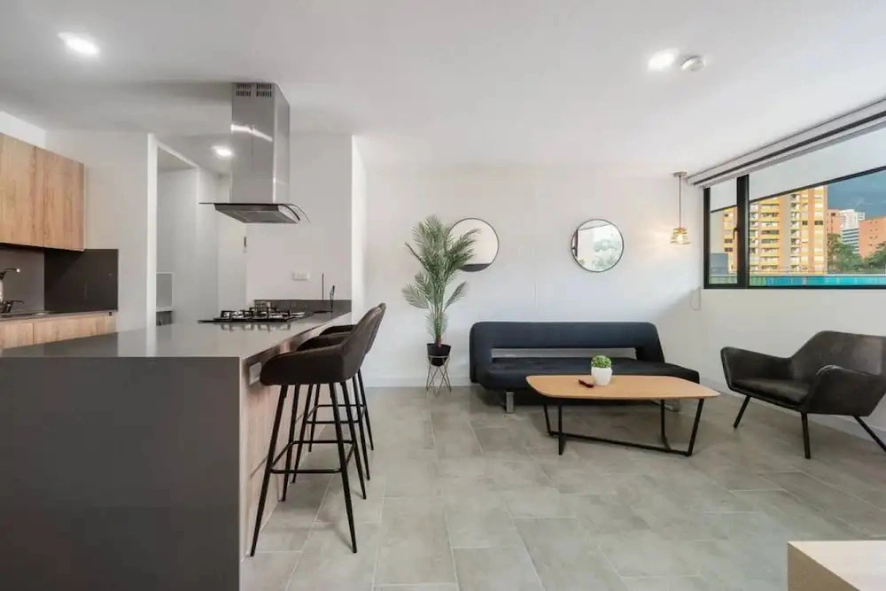 Go Living Suites - 402