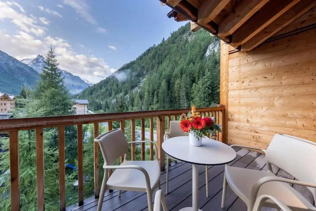 Pierre & Vacances Premium Residence  Zinal by SwissPeak Resorts