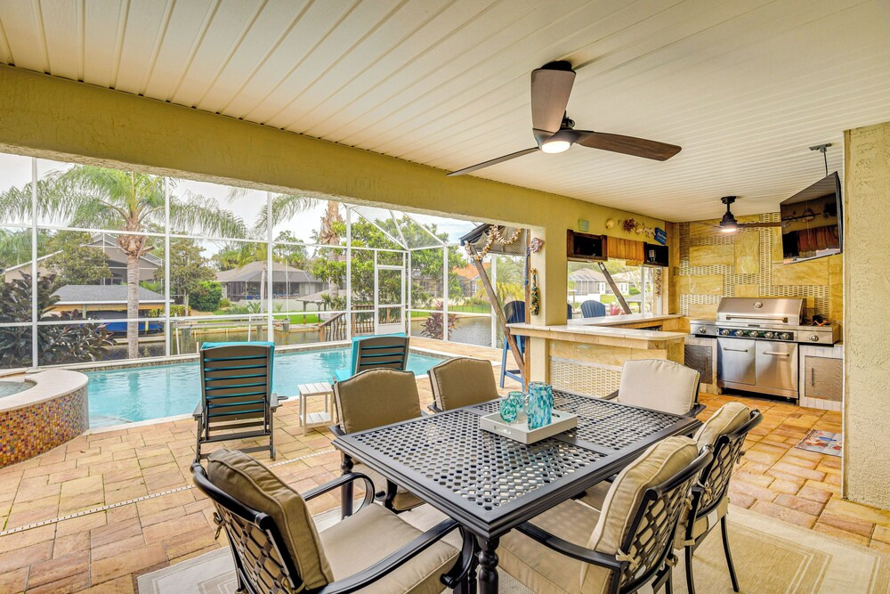 On-site Canal Access: Luxe Home in Palm Coast!