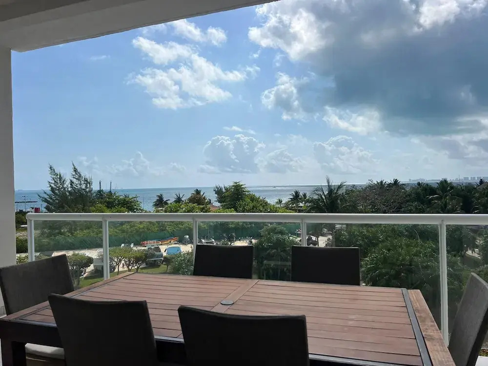 Apartamentos de lujo frente al Mar Caribe