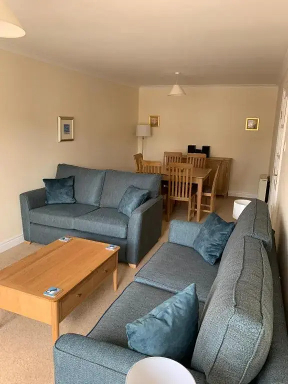 1/5 Lismore House