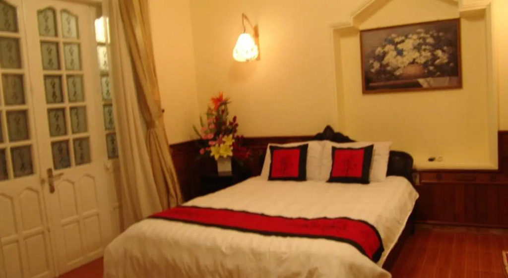 Hue Home Hotel