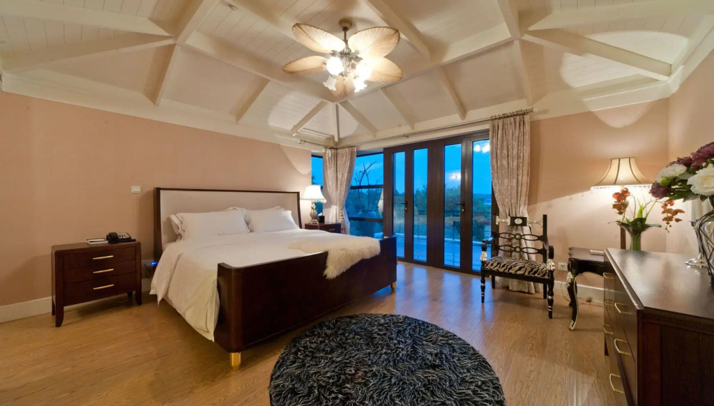 Liyang Hentique Resort & Spa Villa