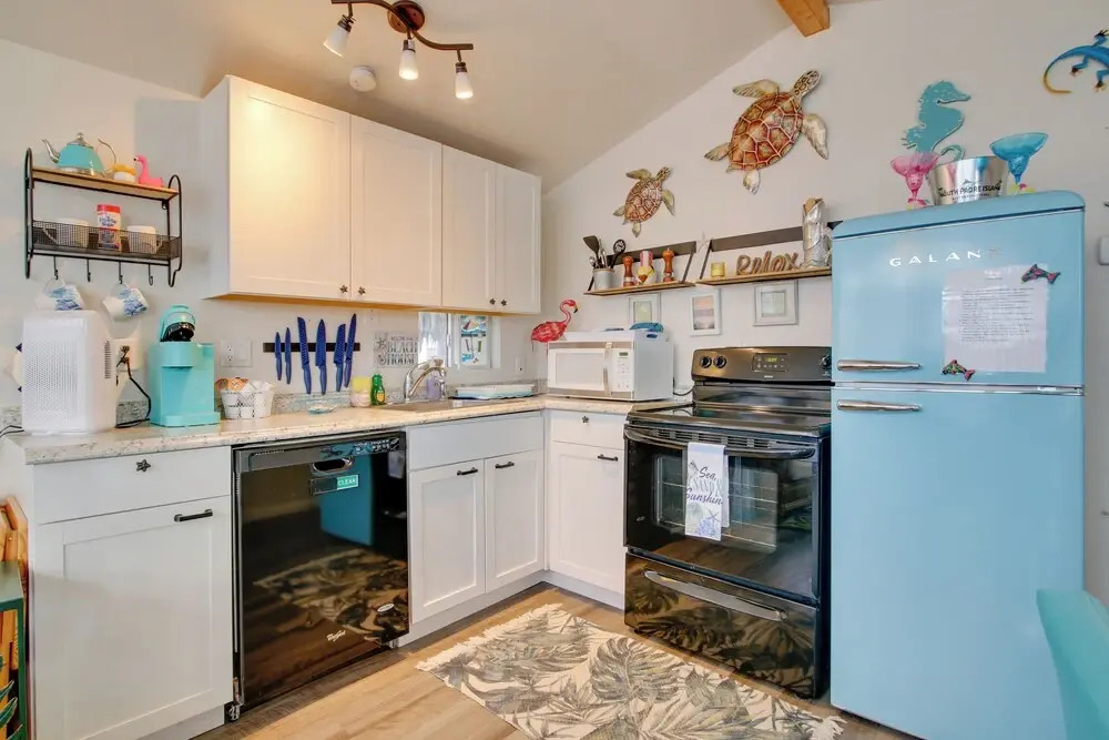 Furnished Deck: Waterfront Port Isabel Cottage!