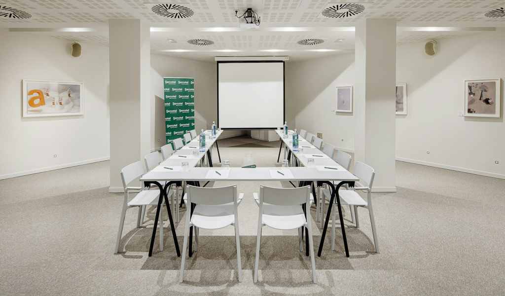 Отель Sercotel Amister Art