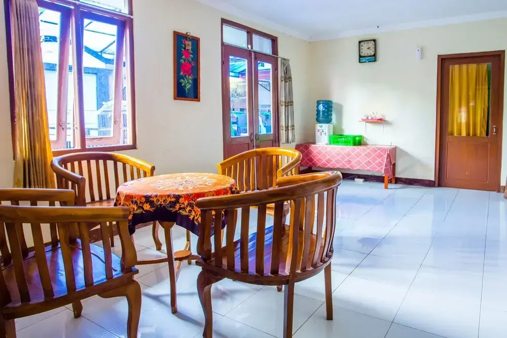 SPOT ON 2719 Homestay Rizqi Syariah