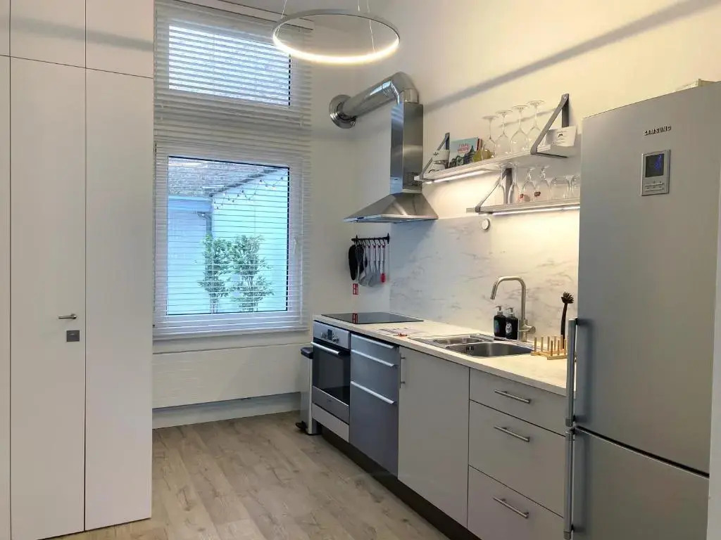 Romantic apartment in most trendy central hotspot +Breakfast