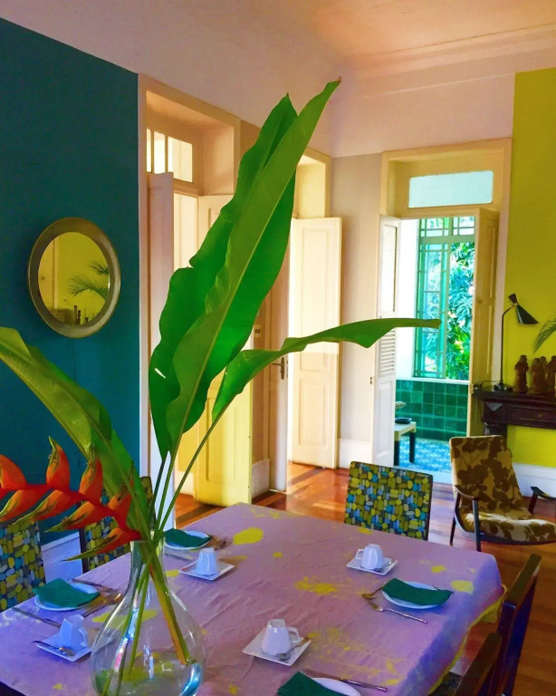 Casa Amarelo par Robert le Héros