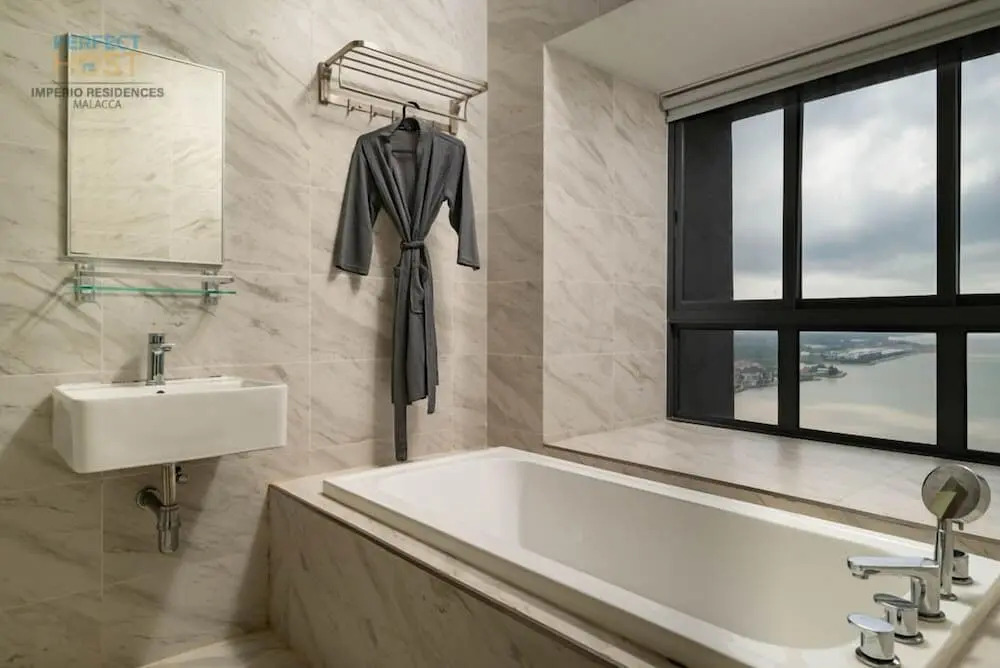 Imperio Residence Seafront by Perfect Host