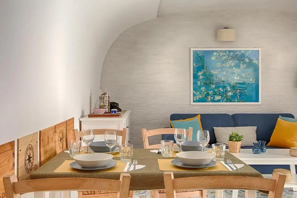 Lovely apartment near via dei Mille - Chiaia area