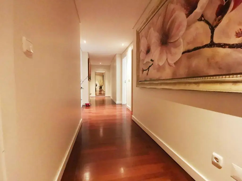 Entire floor parque nacoes prime apartments expo30